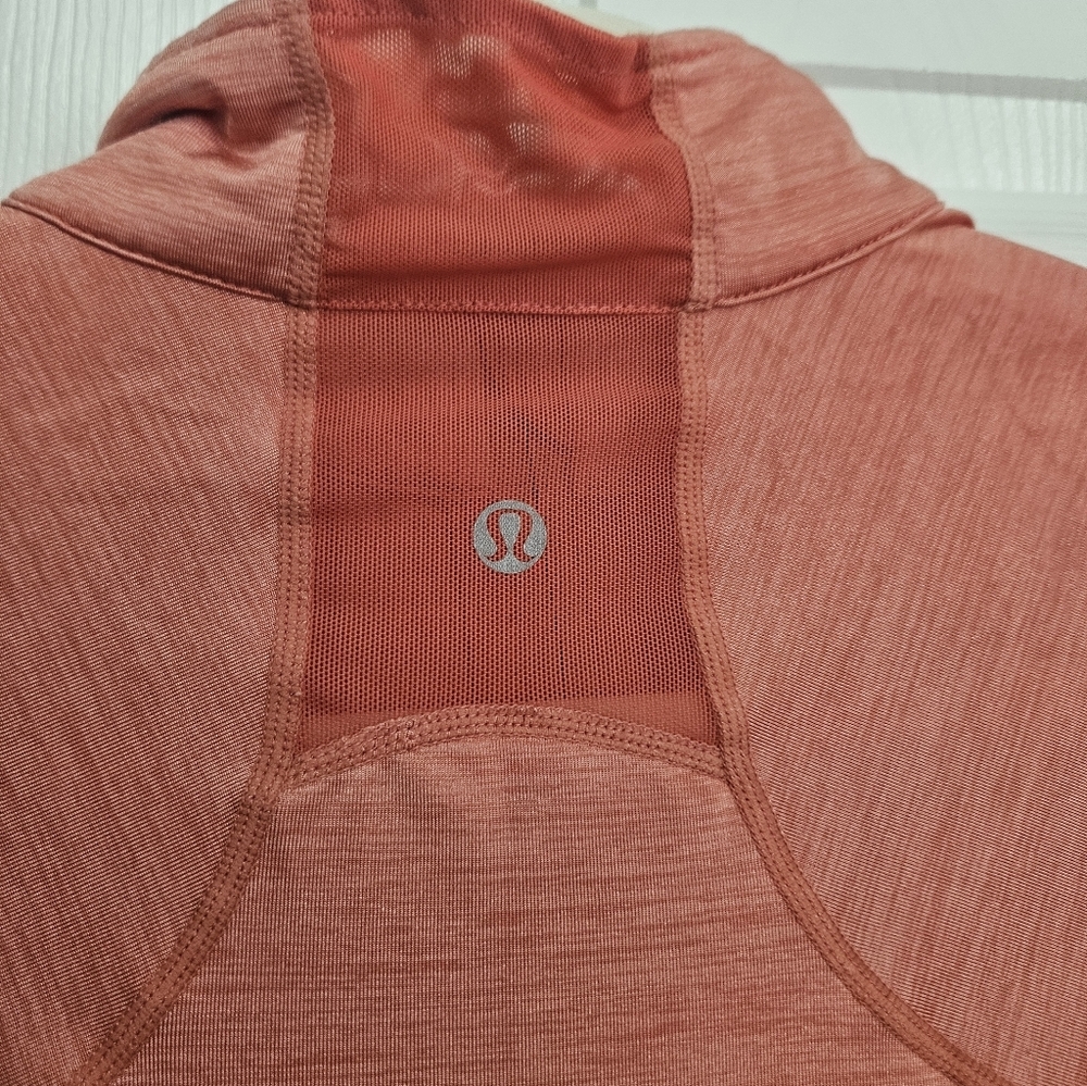 Lululemon Zip Jacket With Mesh Sides - Picture 3 of 5